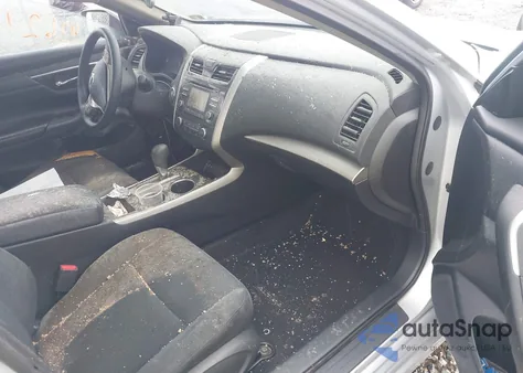 2015 Nissan Altima 2.5 S z USA, uszkodzony, nr VIN 1N4AL3AP0FC499565